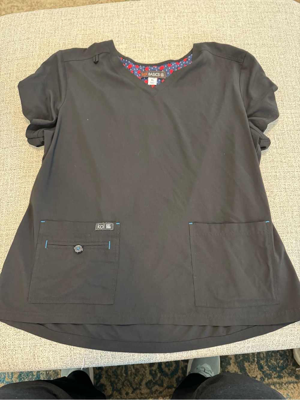 koi Basics Women’s Black V-Neck Scrub Top with Pocket Accents